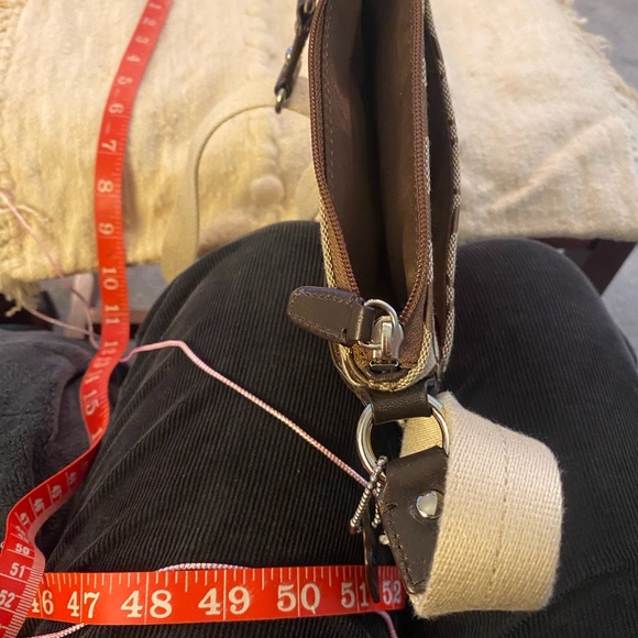 Coach Brown and Cream Signature Messenger Bag - Picture 6 of 7